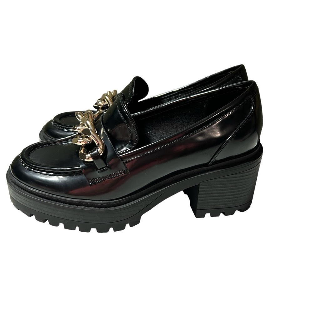 Guess Womens Hillford Chunky Black Patent Leather Gold chain Loafers Sz 6.5M - Picture 4 of 9